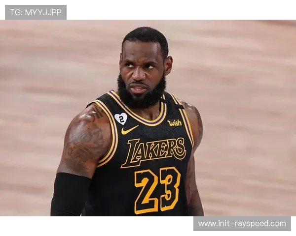 詹姆斯第23赛季启幕湖人迎战勇士揭幕战激战一触即发